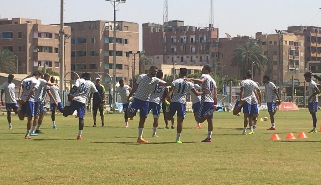 فريق أسوان ينهى مرانه الأخير اليوم استعدادا لمواجهة الزمالك فى الدوري غدا الخميس