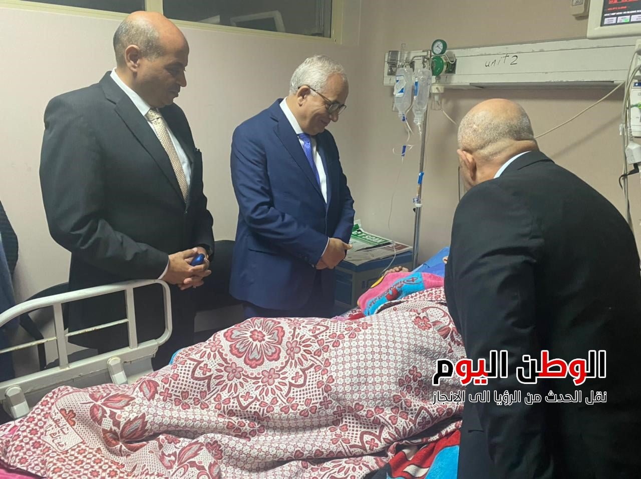 وزير التربية والتعليم اثناء زيارة للشرقية