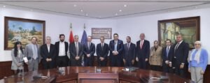 وزير الاتصالات يشهد توقيع اتفاقية بين "المصرية للاتصالات" و"جريد تيليكوم"