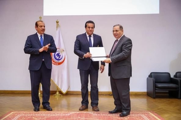 وزير الصحة