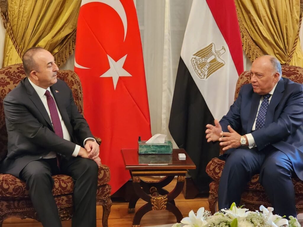 واشنطن تعلن عن الترحيب : بزيارة وزير الخارجية التركي للقاهر وتؤكد خطوة مهمة نحو الاستقرارً للمنطقة
