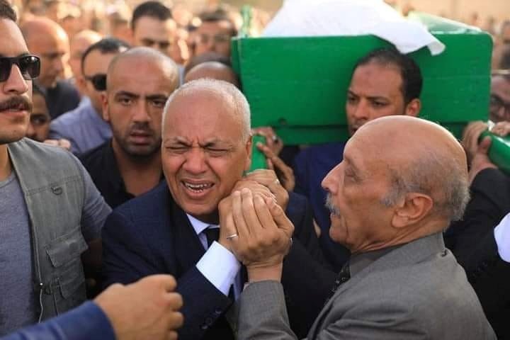 مصطفي بكرى يكشف كواليس مرض شقيقه " محمود بكري " ويقدم الشكر للرئيس السيسى
