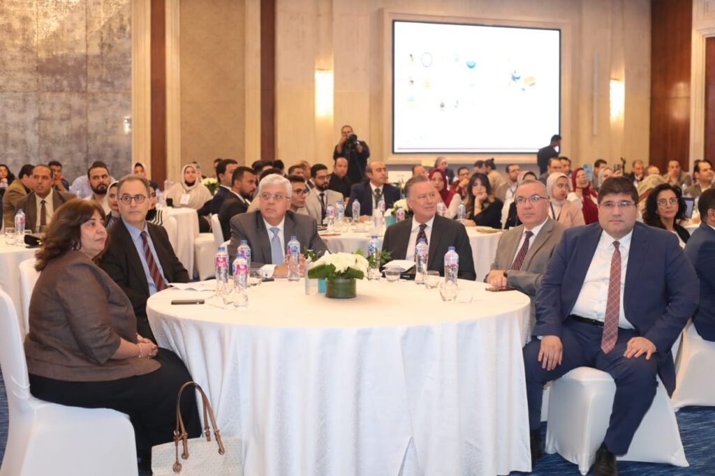 وزير التعليم العالي يشارك في تشكيل وتصويب الأنشطة الاقتصادية بما يؤدي إلى تحقيق التنمية المستدامة
