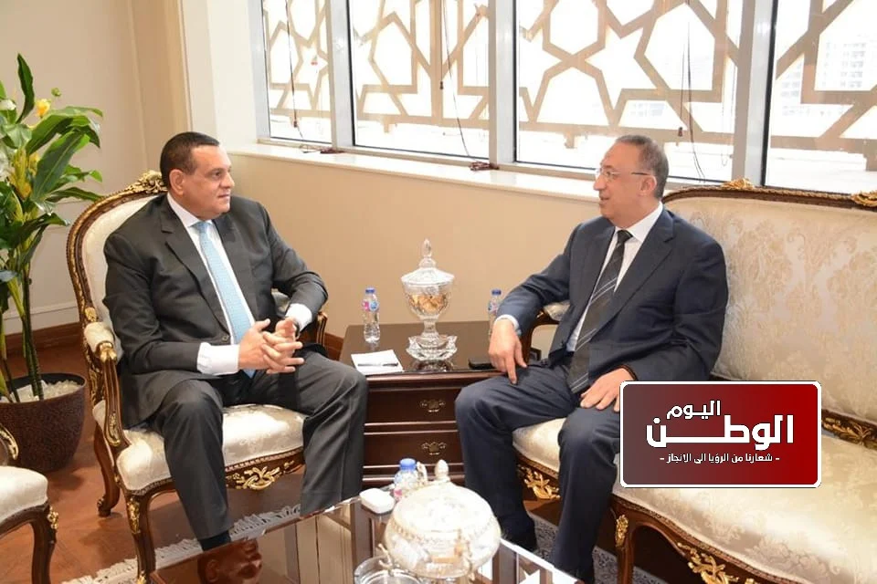 وزير التنمية المحلية يتابع معدلات تنفيذ الموجة الـ21 لإزالة التعديات علي أملاك وأراضي الدولة