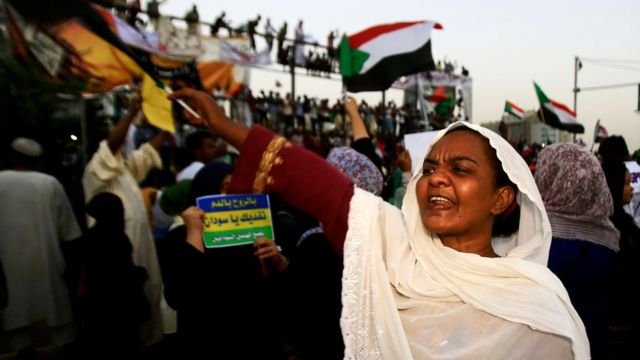 اعباء نفسية للنساء في السودان 