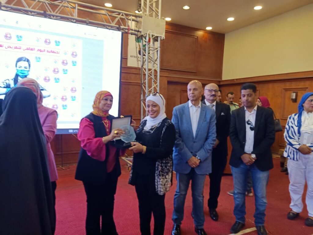 محافظ الشرقية يشهد احتفالية اليوم العالمي للتمريض
