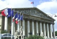 المتحدث باسم الخارجية الفرنسية يعلن مقتل أحد موظفيها خلال قصف إسرائيلي فى جنوب قطاع غزة