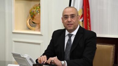 عاصم الجزار وزير الإسكان يتابع موقف إزالة مخالفات البناء بمدن العبور و6 أكتوبر  