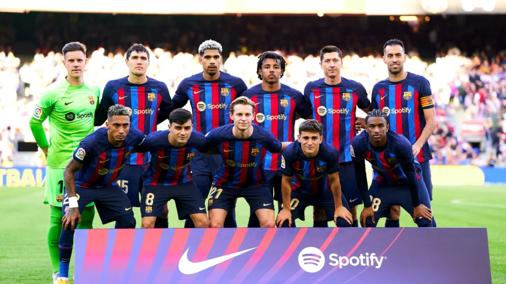 برشلونة