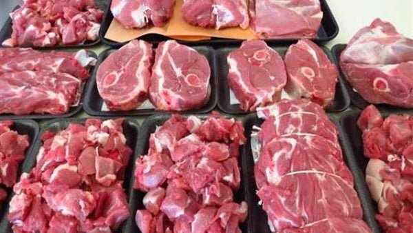 مبادرة "خير مزارعنا لأهالينا" وزارة الزراعة تطرح اللحوم البلدية بـ 280 جنيها لرفع العبء عن كاهل المواطنين