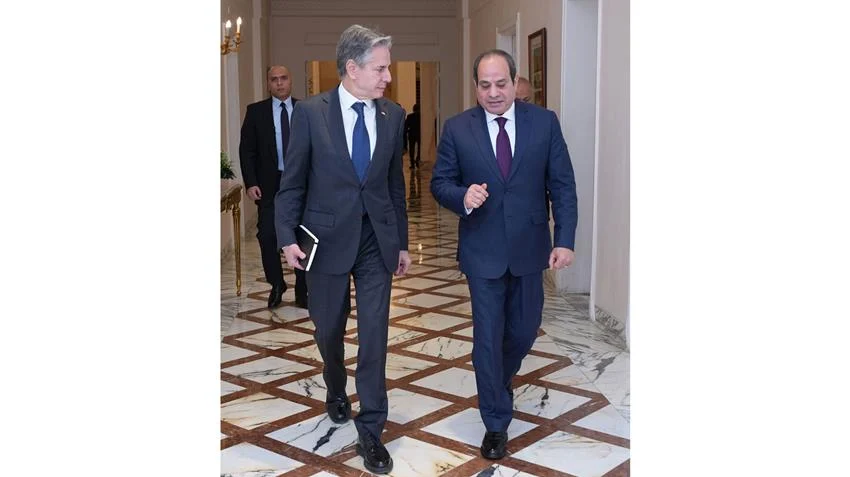 وزير الخارجية الأمريكي للرئيس السيسي استمرار الولايات المتحدة في تعزيز الشراكة الاستراتيجية بين البلدين