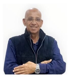 الكاتب الصحفي حسن النجار
