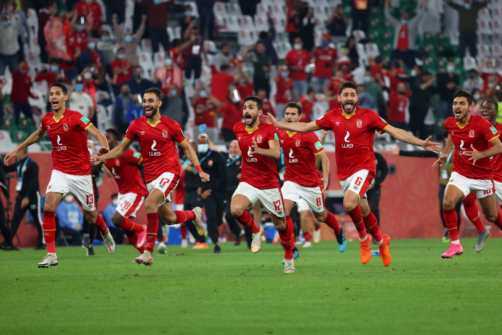 الأهلي يعتلي صدارة ترتيب الدوري برصيد 9 نقاط بعد الفوز علي الداخلية براعية مقابل هدف