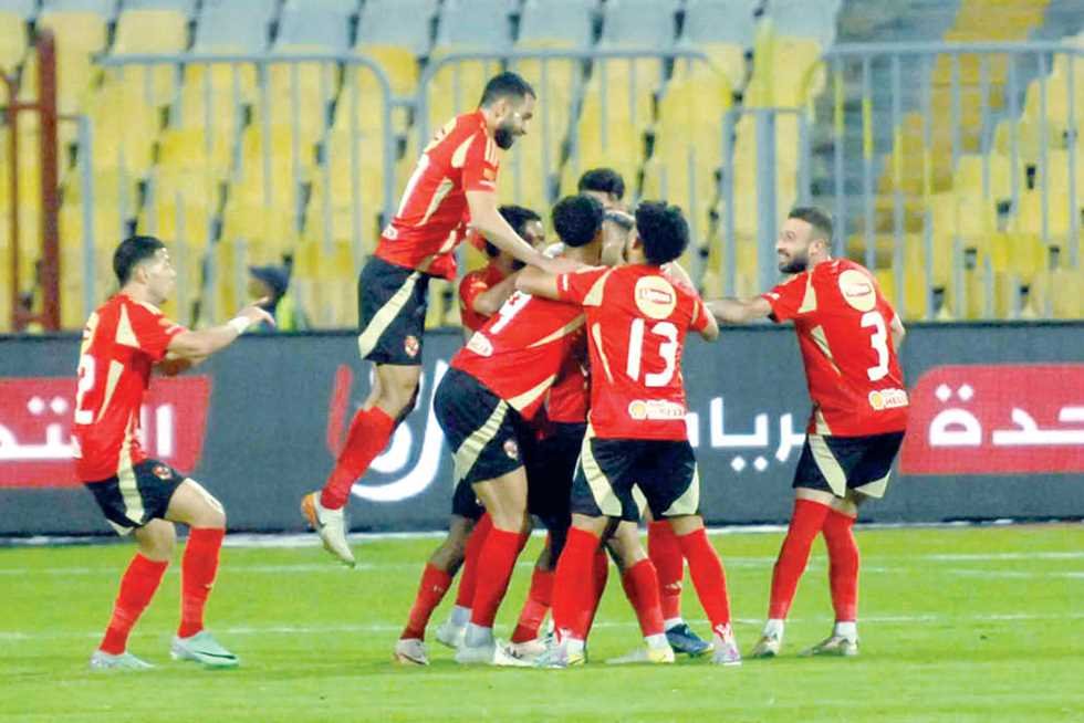 الأهلي يحطم الأرقام.. ويعتلي عرش الكرة المصرية للمرة ال ـ45