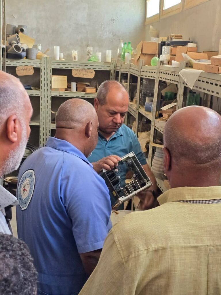 المهندس سامي أبو وردة يتفقد مدينة القصير لتعزيز كهرباء البحر الأحمر