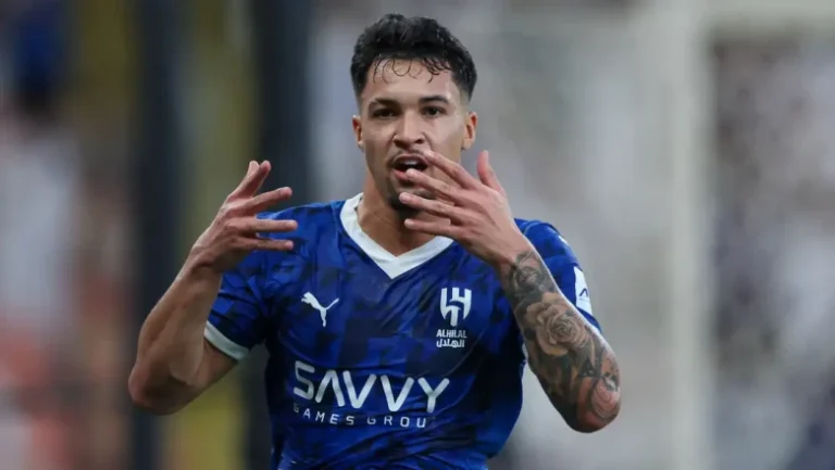 ليوناردو يتألق والهلال يودع مونديال الأندية 2025 أمام فلومينينسي  