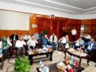 وزير الإسكان يتابع مشروعات أكتوبر وزايد وسفنكس ويوجه بتعظيم الاستثمارات 
