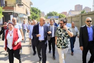 وزير التعليم يتفقد مدارس المرج الجديدة تمهيدًا لإلغاء الفترتين 