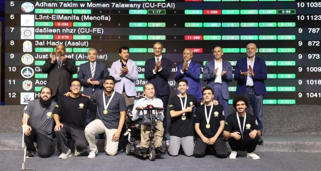 وزيرا الاتصالات والشباب يكرمان الفائزين بالمسابقة المصرية للبرمجة لشباب الجامعات