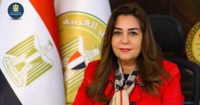 وزيرة التنمية المحلية تنعي عامل نظافة توفى أثناء عمله بالزقازيق 