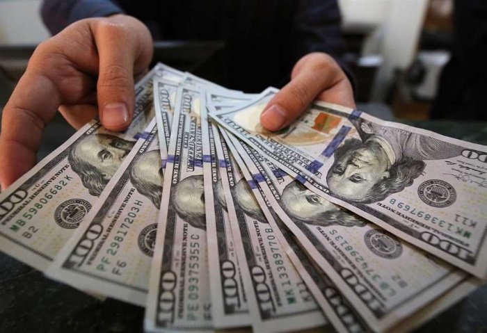 تعرف على أسعار الدولار والعملات العربية والأجنبية اليوم الجمعة 
