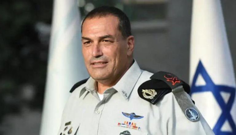 القناة 12 الإسرائيلية : رئيس الأركان الإسرائيلي يهدد بالاستقالة ويصطدم بنتنياهو 