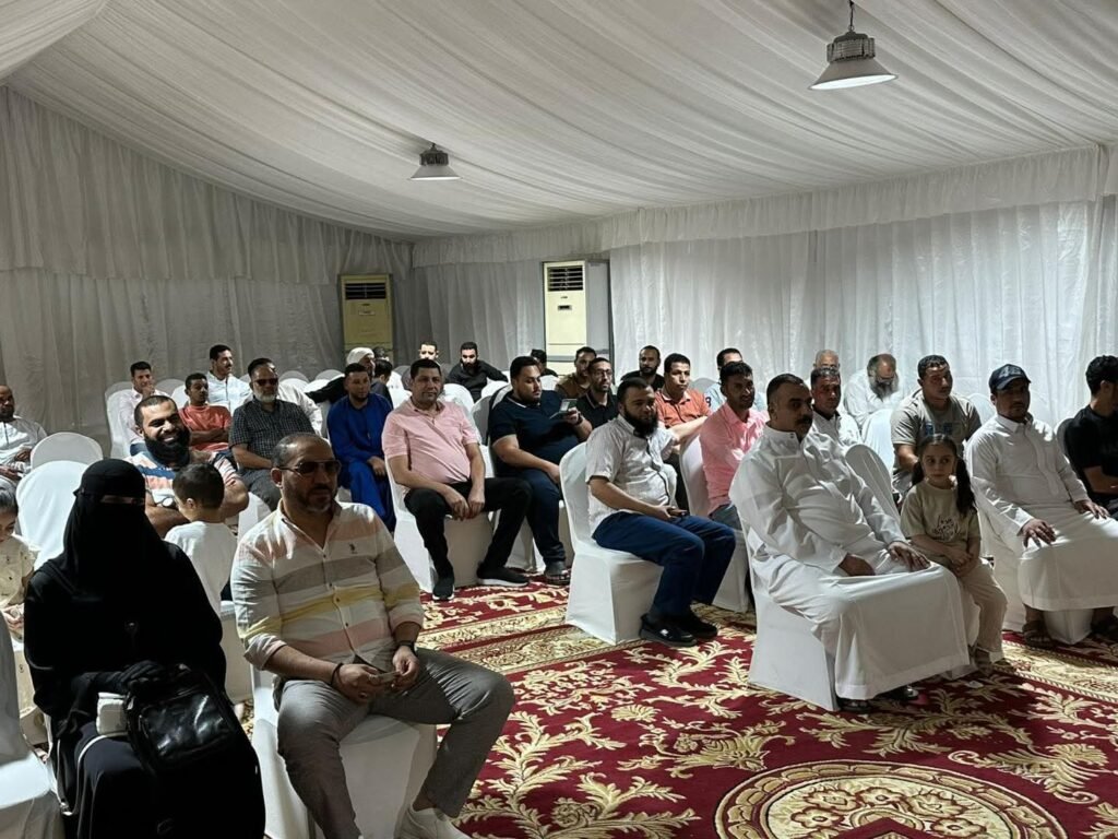 طوابير المصريين بالسعودية تتصدر مشهد انتخابات الشيوخ قبل غلق اللجان