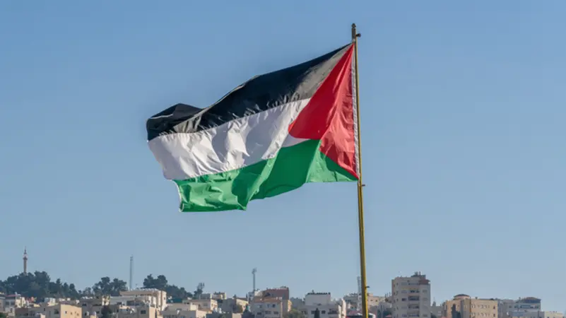 واشنطن تلغي تأشيرات وفد فلسطين قبيل مؤتمر حل الدولتين 