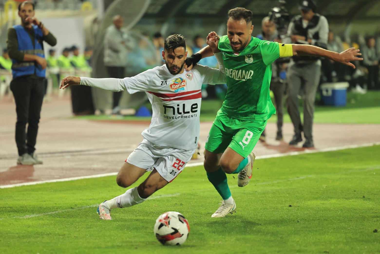 الزمالك يواجه المصري في الدوري بعد التوقف الدولي والقناة الناقلة للمباراة 