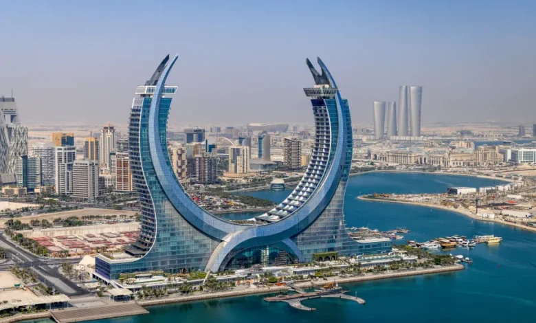 بقلم حسن النجار قمة الدوحة تناقش العدوان الإسرائيلي الغاشم 