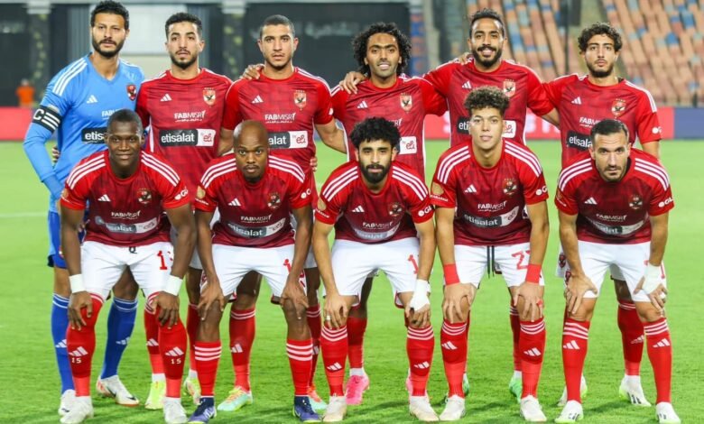 الأهلي يواصل الانتصارات ويتصدر مسابقة الدوري