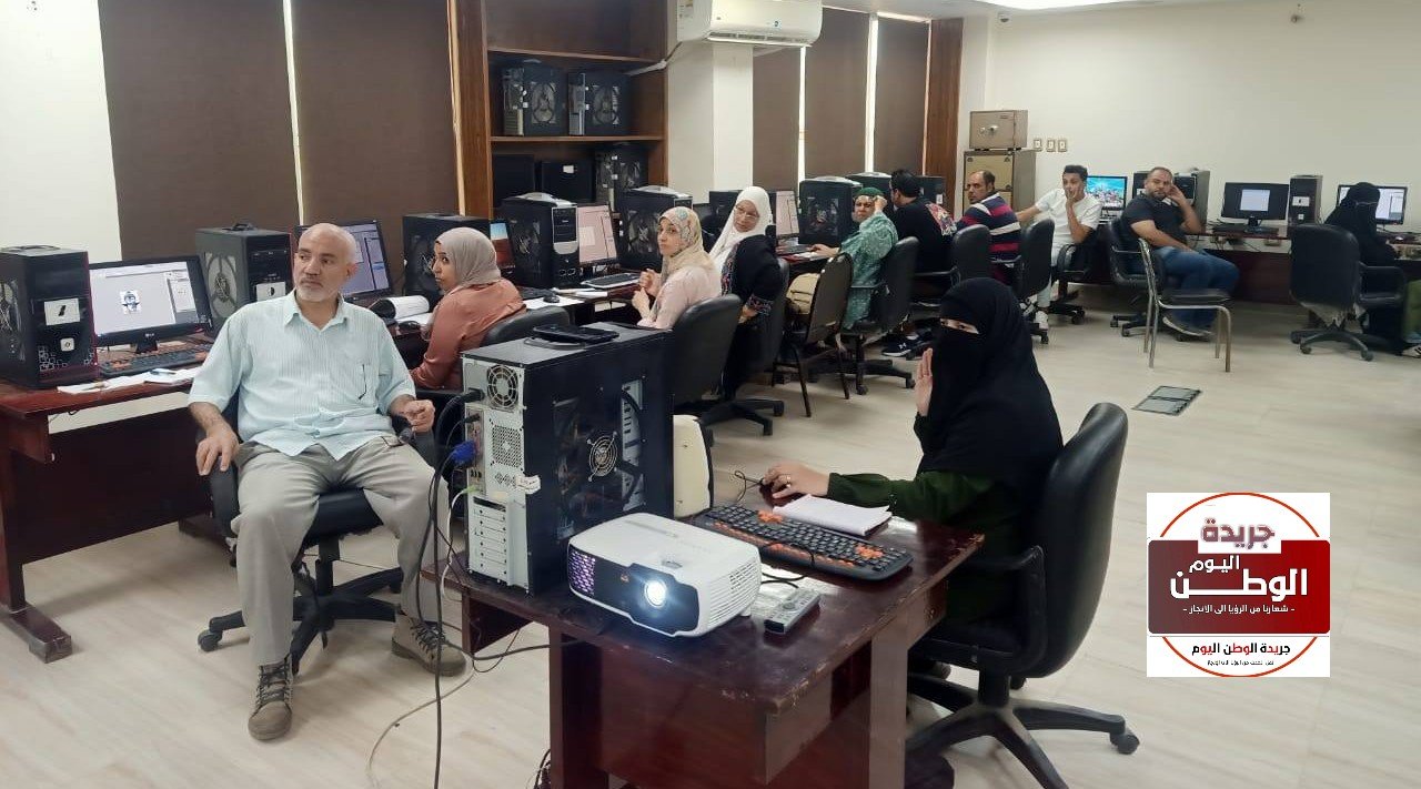 جامعة قناة السويس تنظم برنامجًا تدريبيًا متكاملًا بالفوتوشوب لتنمية مهارات التصميم 