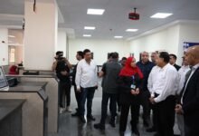 رئيس الوزراء يتفقد مركز خدمات المواطنين بقرية شمّا بمركز أشمون منوفية  