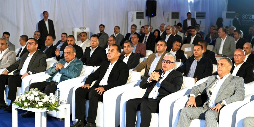 رئيس الوزراء يفتتح مشروعات تنموية وصناعية كبرى بالقنطرة غرب ويشيد بالاستثمارات 