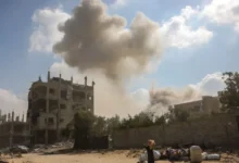 قصفا إسرائيليا عنيفا يؤدى الي 68 شهيدا في غزة بينهم 50 بمدينة غزة