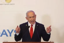 نتنياهو رئيس الوزراء الاسرائيلي يتوعد حماس بعد تسليم جثة جندي قُتل سابقاً 