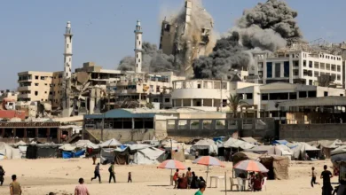 (وفا) إسرائيل تواصل تفجير الأبراج بغزة.. و15 شهيداً منذ الفجر اليوم 
