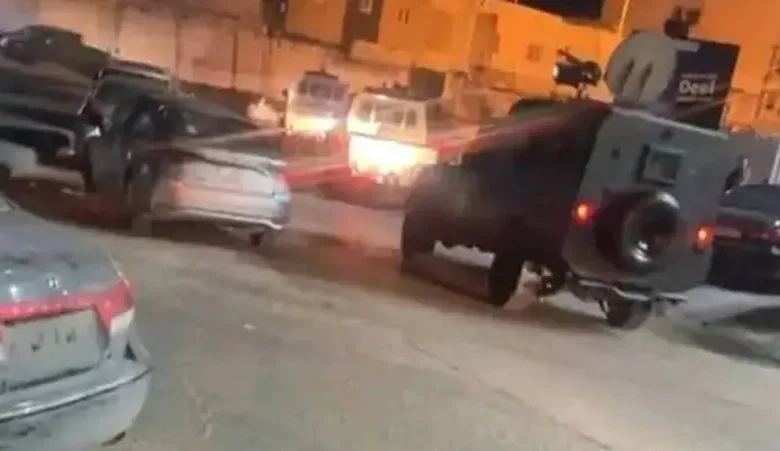 اشتباكات مسلحة عنيفة في مصراتة تسفر عن جرحى غرب ليبيا