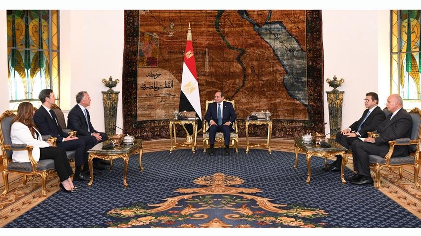 السيسي يستقبل المبعوث الأمريكي وكبير مستشاري ترامب
