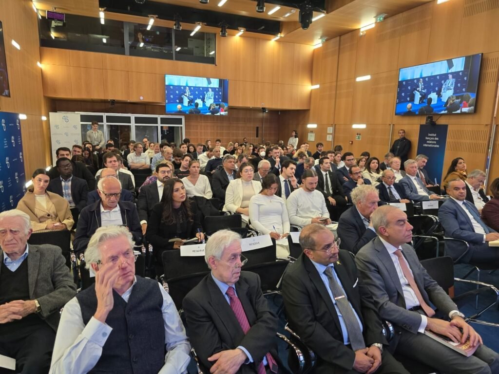  وزير الخارجية يستعرض رؤية مصر للأمن الإقليمي والدولي بباريس 