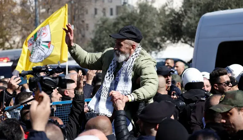 إسرائيل تبدأ نقل الأسرى تمهيداً للإفراج ضمن اتفاق غزة التاريخي بشرم الشيخ المصرية  