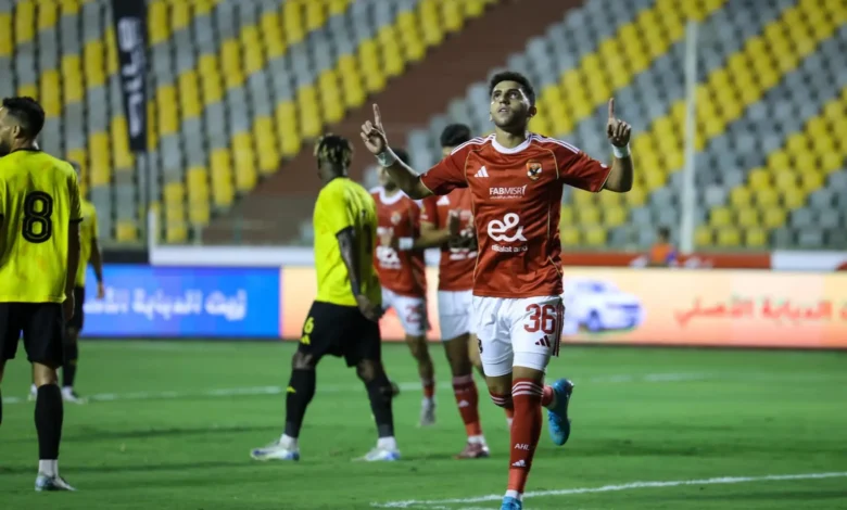 الأهلي يمطر شباك كهرباء الإسماعيلية برباعية مثيرة ويواصل ملاحقة القمة للدوري بثبات 
