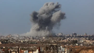 الجيس الاسرائيلي يمطر غزة بغارات عنيفة تسفر عن مقتل 30 فلسطينياً بالقطاع