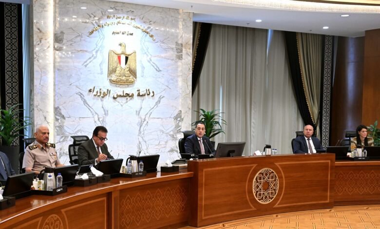الدكتور مصطفي مدبولي الصحة والتعليم وحياة كريمة على رأس أولويات الحكومة 
