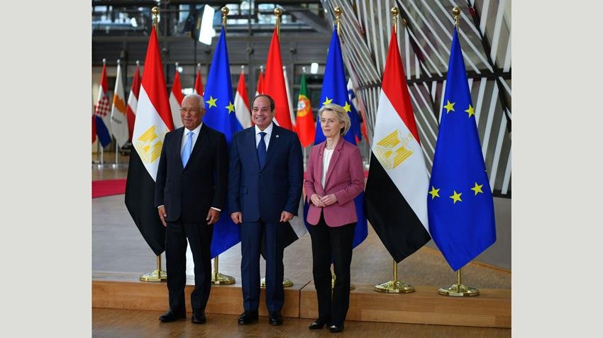 الرئيس السيسي يشارك في اعمال القمة المصرية الأوروبية الأولى ببروكسل