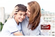 بقلم حسن النجار أم ريفية تكافح لتصنع مستقبل ابنها 