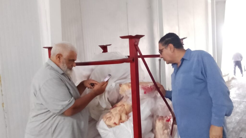 بيطري الشرقية يضبط 15 طن دواجن فاسدة ببلبيس خلال حملة مكبرة