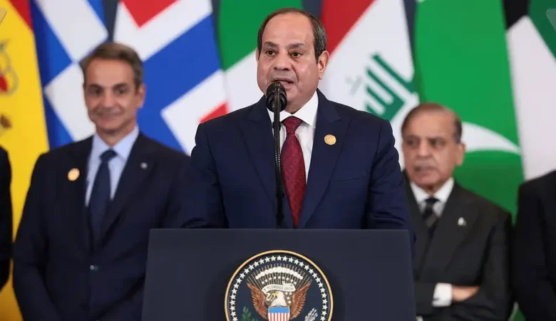الرئيس السيسي يعلن استضافة مؤتمر لإعمار غزة خلال قمة شرم الشيخ للسلام