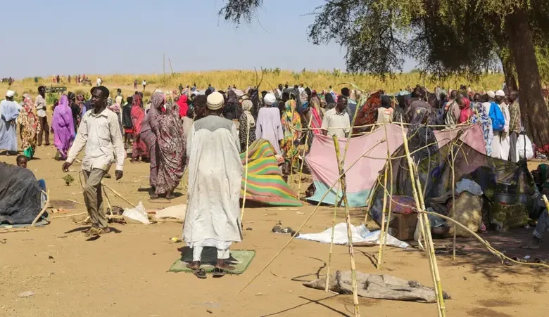 رئيس الوزراء السوداني تدهور أمني ونزوح متصاعد في السودان وسط صمت دولي مقلق