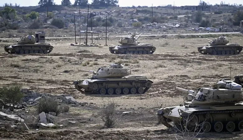 نتنياهو يأمر الجيش بهجمات فورية وقوية على غزة 